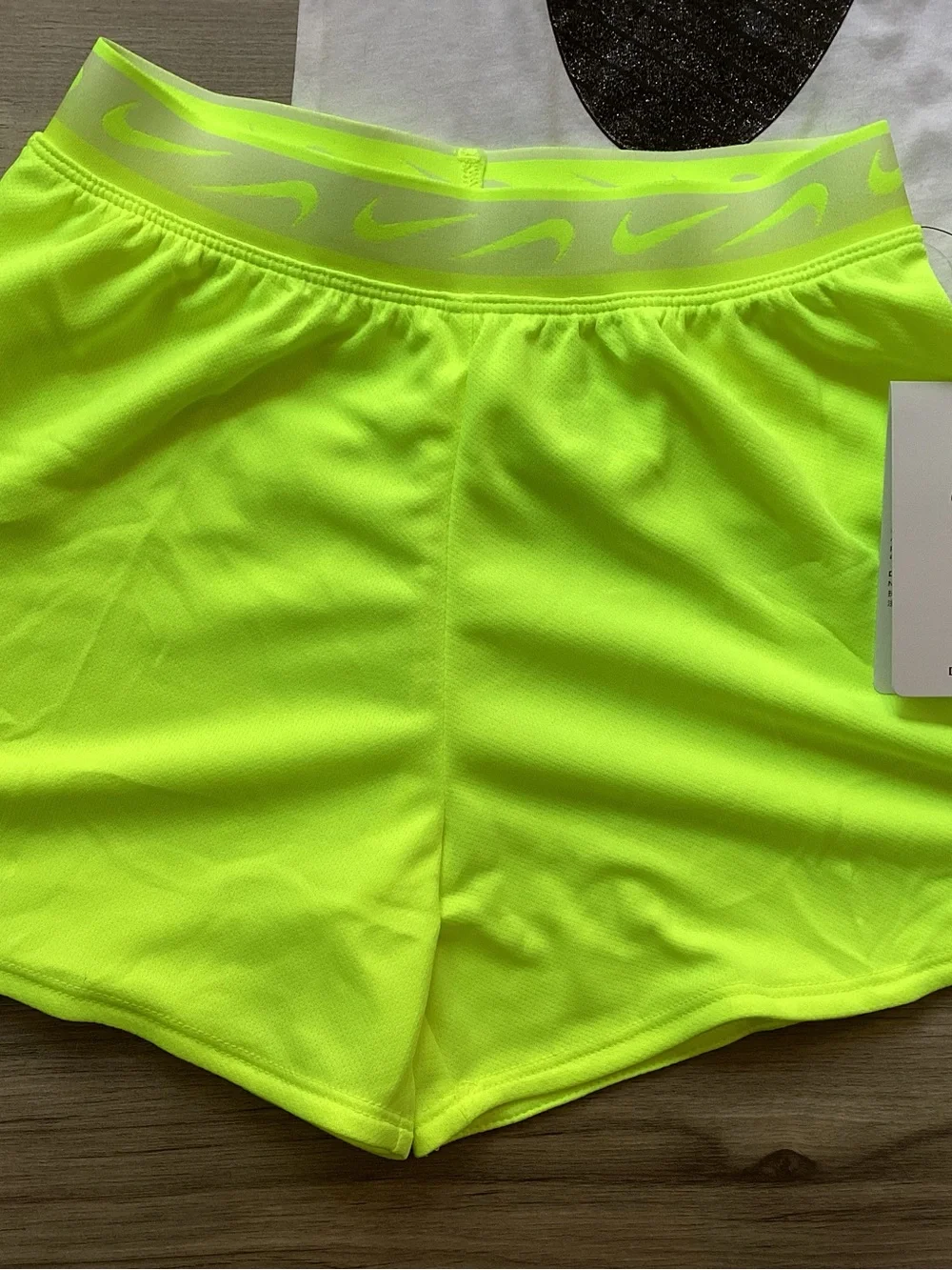 Nike girls cap sleeve & Shorts outfit size 6(NWT) ~PRICE IS FIRM, NO OFFERS~